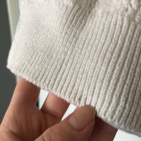 American Eagle Outfitters Ivory 3/4 Sleeve Sweater - Picture 6 of 7